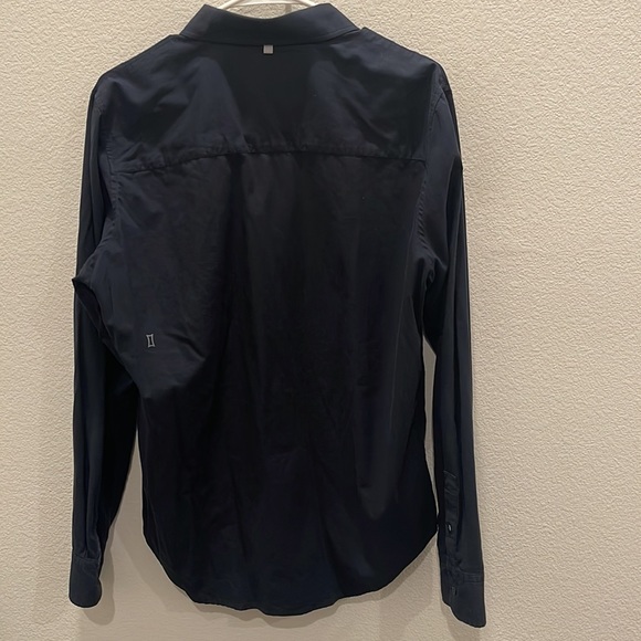 Kit and ace long sleeve button down - Picture 4 of 4